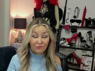 luxCrystal live cam preview