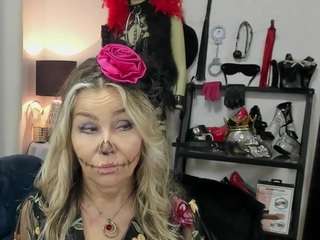luxCrystal live cam preview
