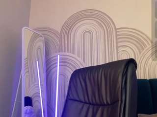 vivianevansj live cam profile