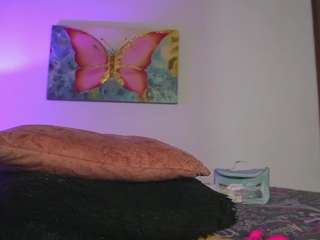 yayoi-cresp live webcam show
