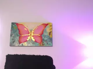 yayoi-cresp's Live Sex Cam Show