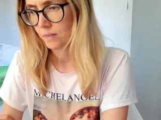 AliceinWonderlandSoda's Live Sex Cam Show