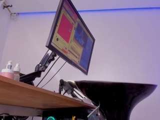 eva-rainn1 Live Webcam on CamSoda