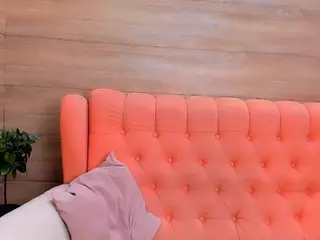 KellyReddies's Live Sex Cam Show