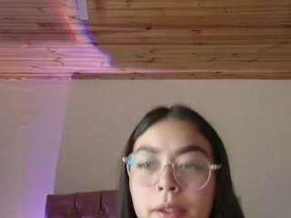 alinna-1 Live Webcam on CamSoda