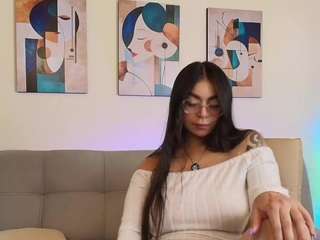 alinna-1 live cam profile