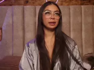 mia_saenz3's Live Sex Cam Show