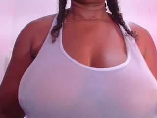 le modèle greatnipplesxxx est en webcam porno dans un show sur le site camsoda, il possède les tags suivants: anal,lingerie,toys,thong,strip,squirter,pussy,ohmibod,milk,ass,lovense,lush,hairy-pussy,black-hair,asshole,fetish,bikini,bedroom,blowjob,brown-eyes