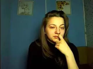 Mora18's Live Sex Cam Show