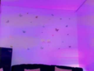 candyloverts222 Live Webcam on CamSoda