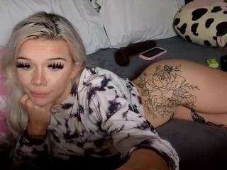 Mujer Peque Os Tattoos camsoda emmagray01