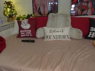 emmagray01's CamSoda show and profile