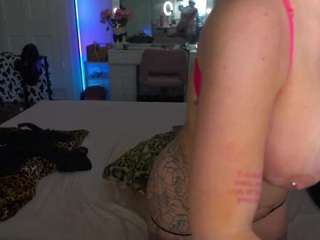 emmagray01 Live Webcam on CamSoda