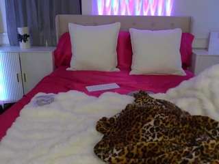 Live webcam model emmagray01 on Soda Cams