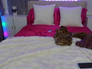 emmagray01 Live Webcam on CamSoda