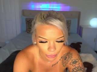 Offline cam show with Emma Gray