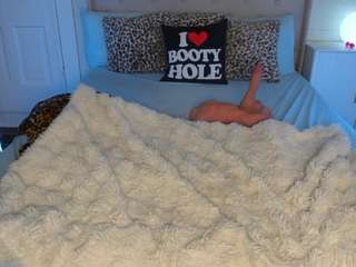 Emma Gray live cam