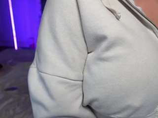 emmagray01 live cam
