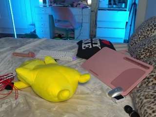 emmagray01 live cam