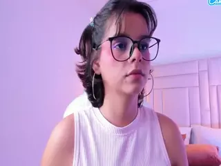 LinaChaze's Live Sex Cam Show