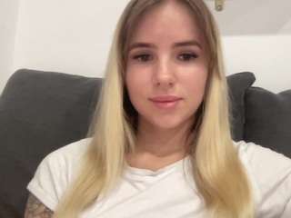 lindseycandy from camsoda
