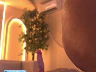 Live webcam model dakota-lee on Soda Cams