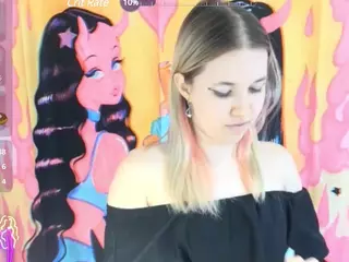 SweetBeee's Live Sex Cam Show