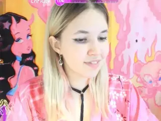 SweetBeee's Live Sex Cam Show