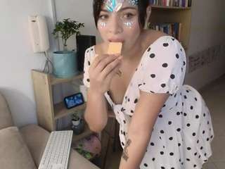 soyhinata Live Webcam on CamSoda