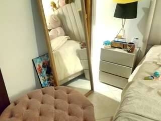 soyhinata's CamSoda show and profile