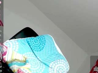 evelin-bittch666... Live Webcam on CamSoda