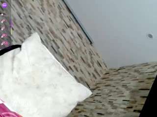 evelin-bittch666... Live Webcam on CamSoda