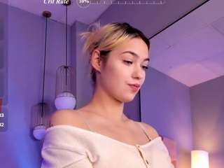 AlysiaSun live cam preview