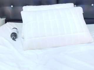 cock-whisperer69 live cam profile