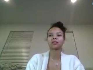  lovelylouis chat room