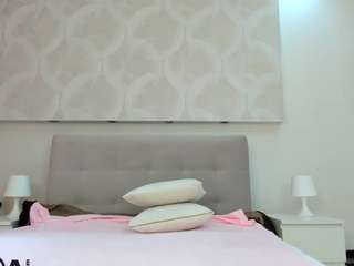 donna-crawford's CamSoda show and profile