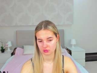 Este modelo está en vivo ahora. donna-crawford