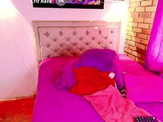 perla-kpop Live Webcam on CamSoda