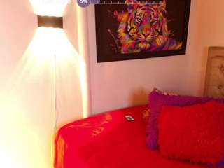 perla-kpop Sex Cam Show