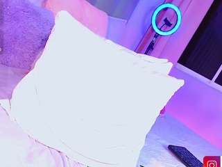aiisha-rose webcam