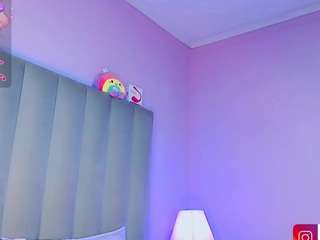 aiisha-rose's CamSoda show and profile