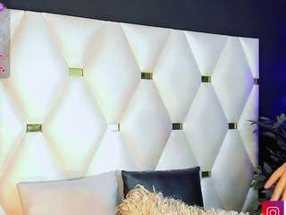 Aiisha_Rose. live webcam on Soda Cams