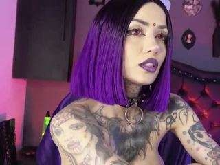 isis-raichu Sex Cam Show