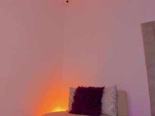 luisah-at-home