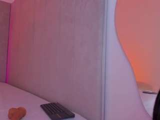 L U I S A H live webcam show