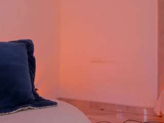 luisah-at-home