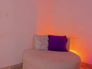 luisah-at-home