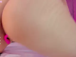 L U I S A H's Live Sex Cam Show