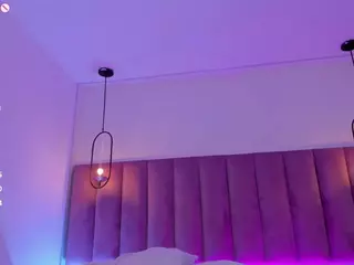 L U I S A H's Live Sex Cam Show