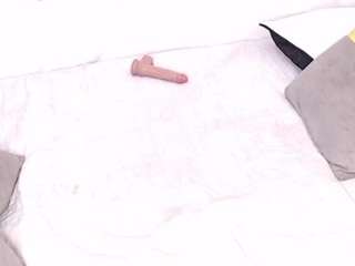 AshlyFoxx1 live webcam show